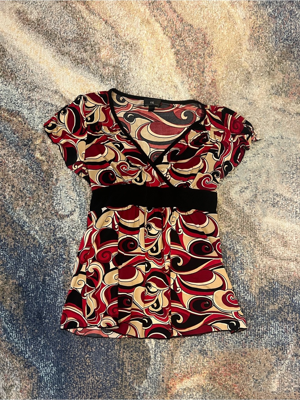 Iz Byer California Red Black Cream Swirl Empire-Waist Tunic Top